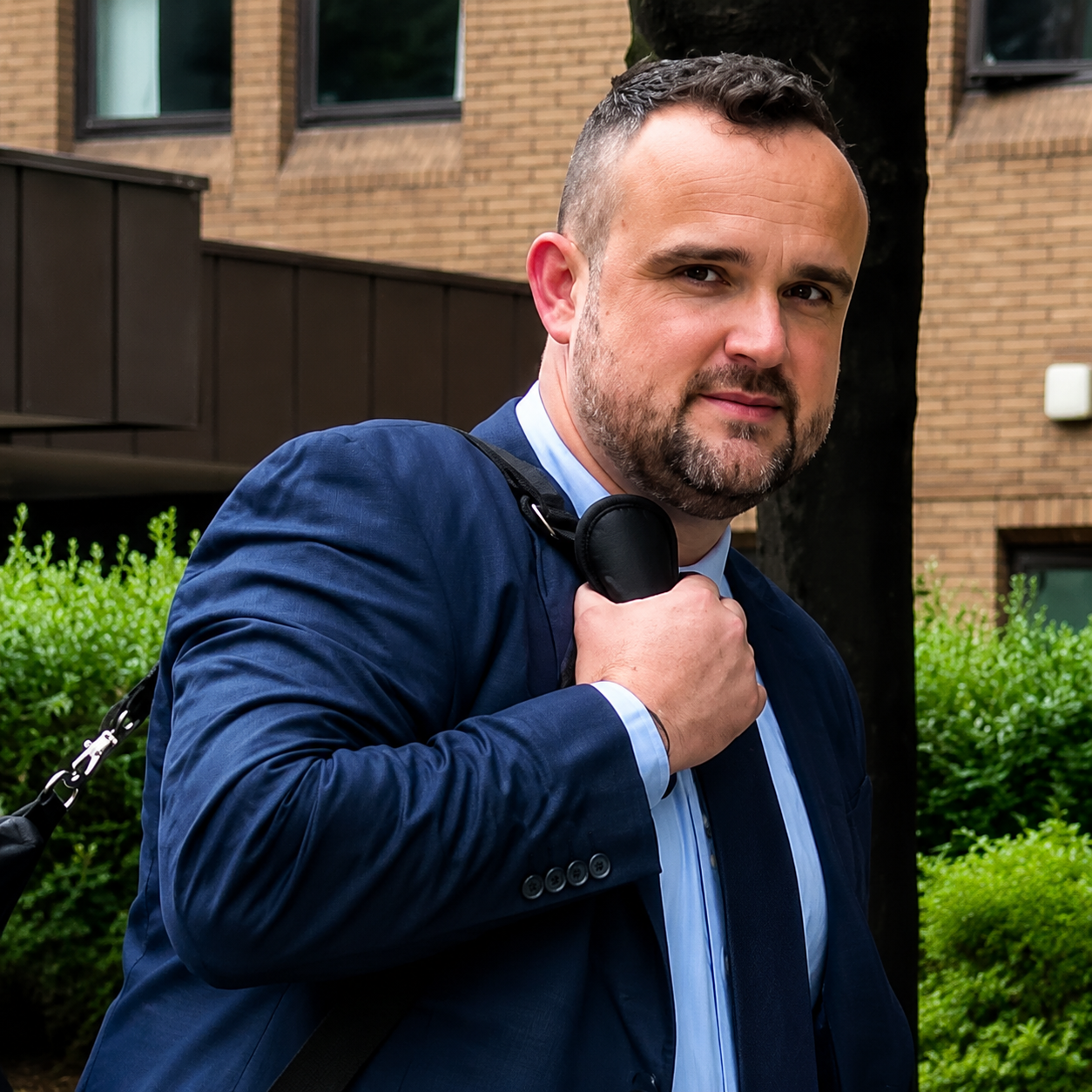 Steven Brookes Jailed for £300,000 Covid Loan Fraud — Spent Funds on Disneyland, School Fees and an Audi